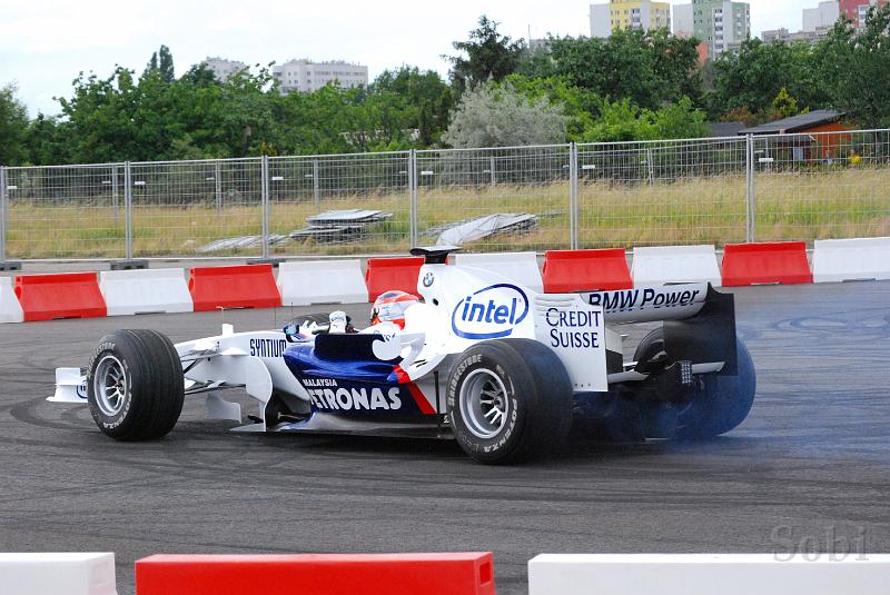 bmw041.JPG